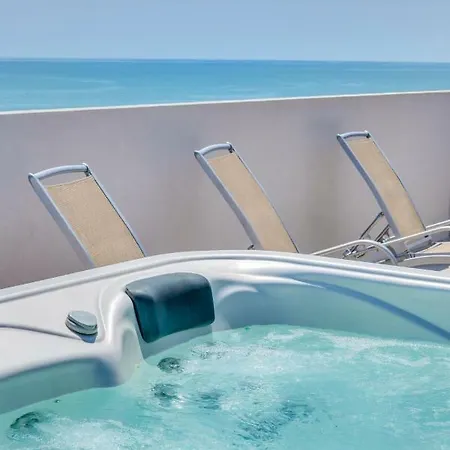 Ambassador Каорле