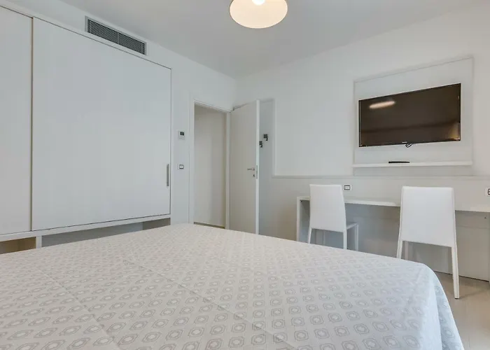 Ambassador Lejlighed